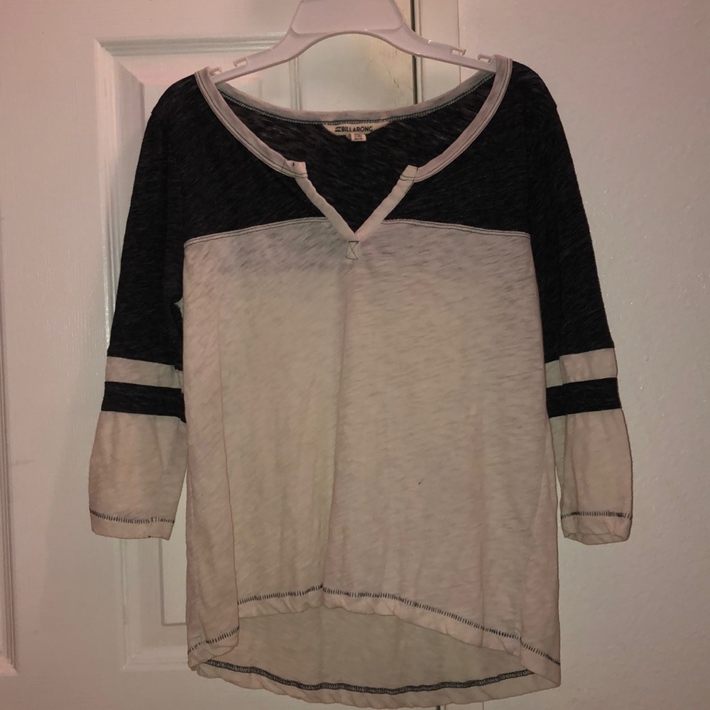 Billabong black & white tee